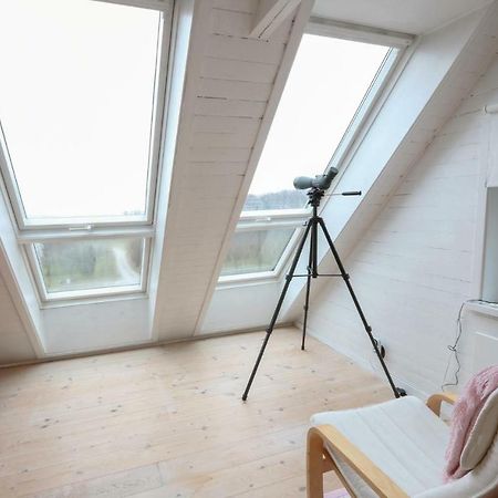 Gorgeous Home In Oestra Soennarsloev With Kitchen Ostra Sonnarslov Buitenkant foto