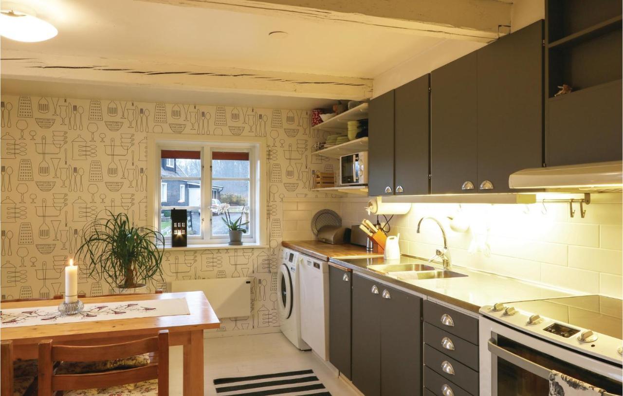 Gorgeous Home In Oestra Soennarsloev With Kitchen Ostra Sonnarslov Buitenkant foto